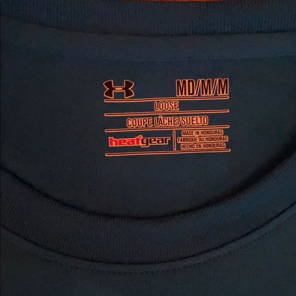 UA Tee Medium Men’s - Picture 2 of 2